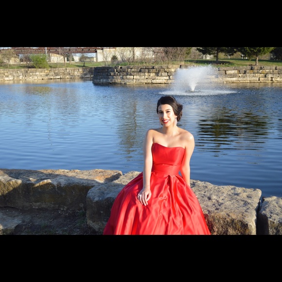 Camille La Vie Strapless Satin Gown - Picture 2 of 4